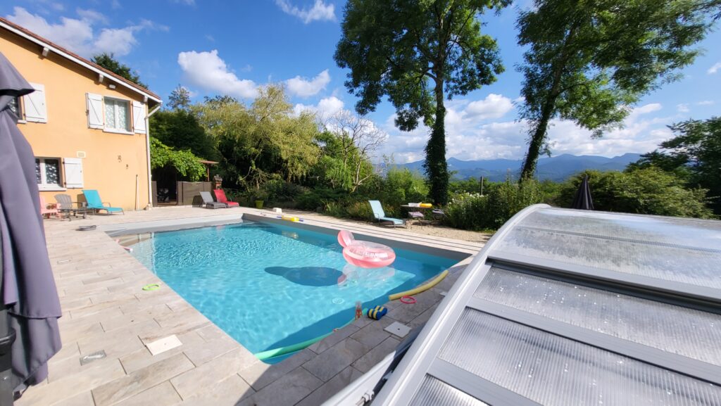 Gite avec piscine chauffee